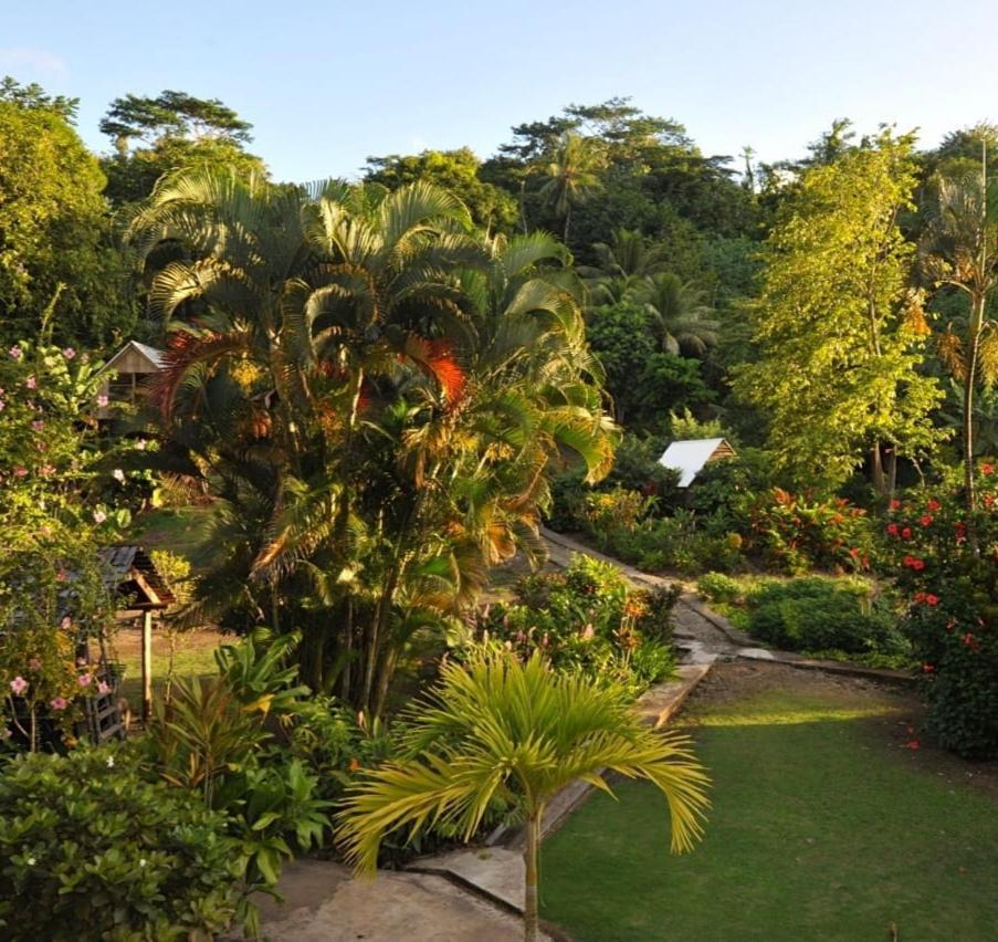 Huahine Manta Lodge Avec 4X4 Optionnel Haapu Екстер'єр фото